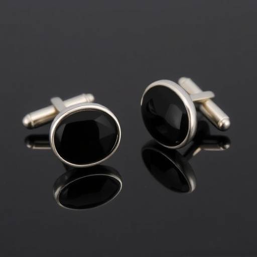 Gemelli da uomo in argento con inserti in onice, presentati in una scatola regalo di lusso.